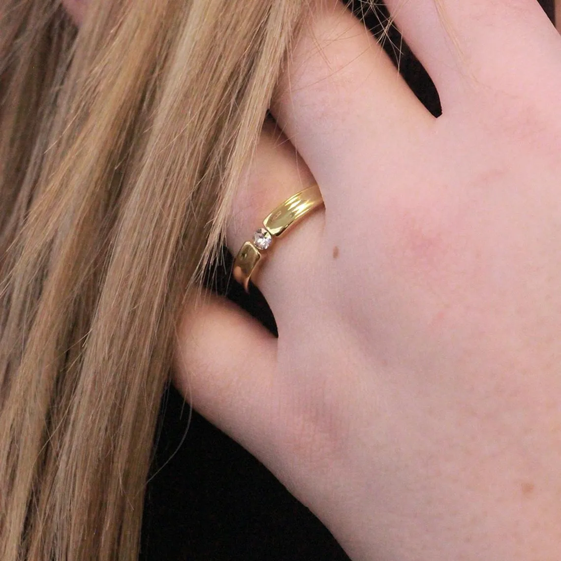Simplicity Gold Finish Ring | 3 Suisses
