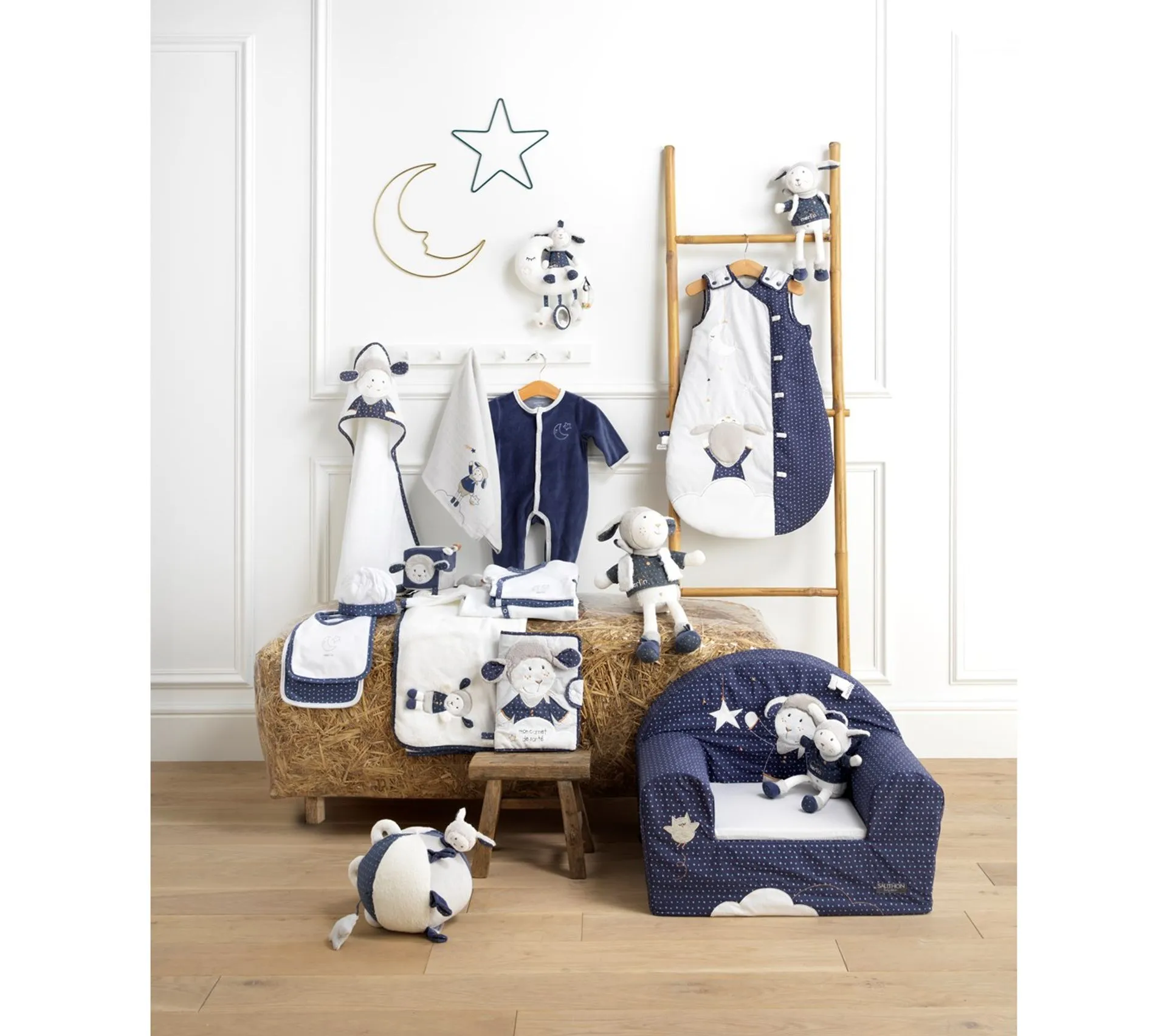 Balle D'activité Bébé En Velours Bleu