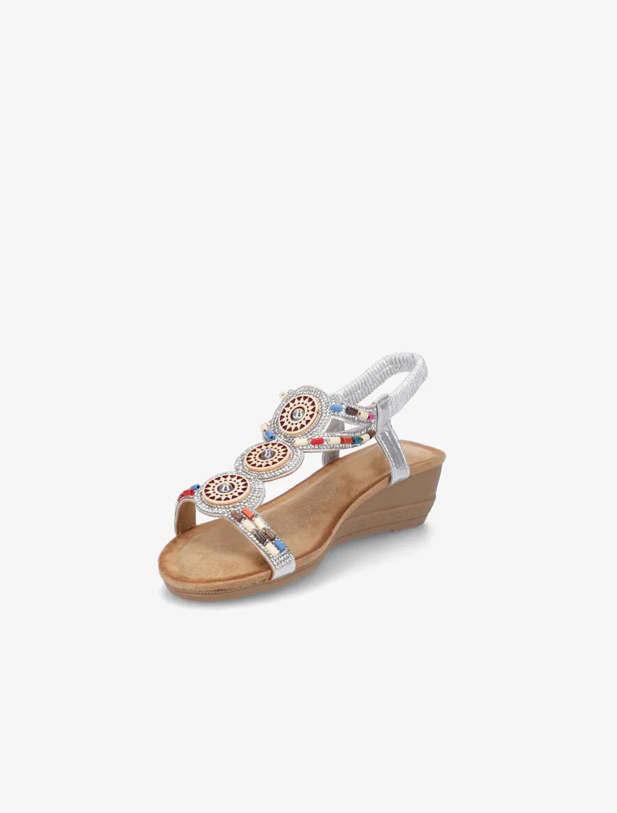 Sandales compensées à strass et perles
